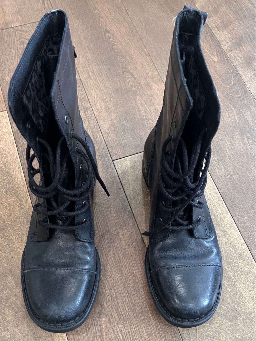 Women's Black Lace-Up Leather Ankle Boots